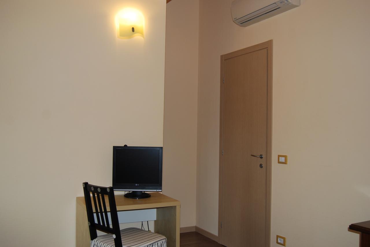 Double Room Private External Bathroom Balcony